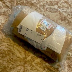 Brand new, urban outfitters top!